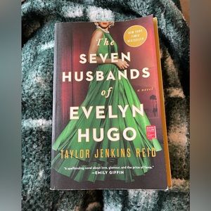 The Seven Husbands of Evelyn Hugo by Taylor Jenkins Reid